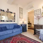 Appartamento Lupari Apartment, Palazzo Storico Sotto Le Due Torri