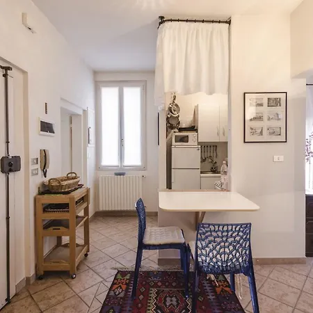 Lupari Apartment, Palazzo Storico Sotto Le Due Torri