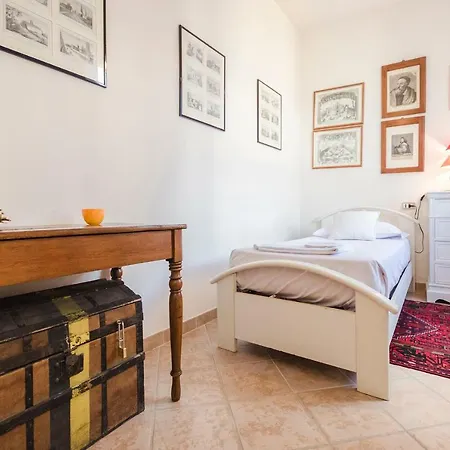 Lejlighed Lupari Apartment, Palazzo Storico Sotto Le Due Torri