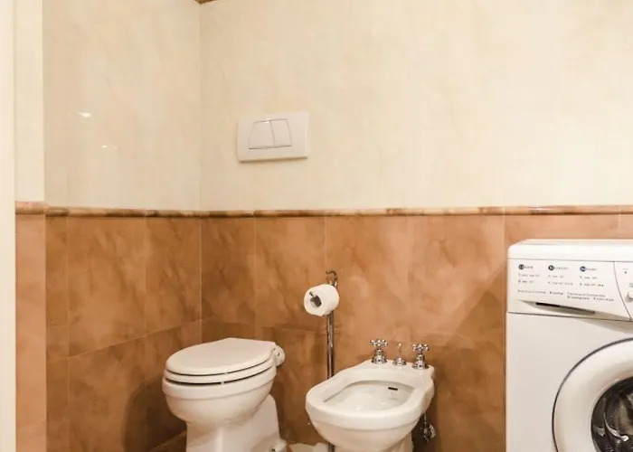 Lupari Apartment, Palazzo Storico Sotto Le Due Torri Boloňa