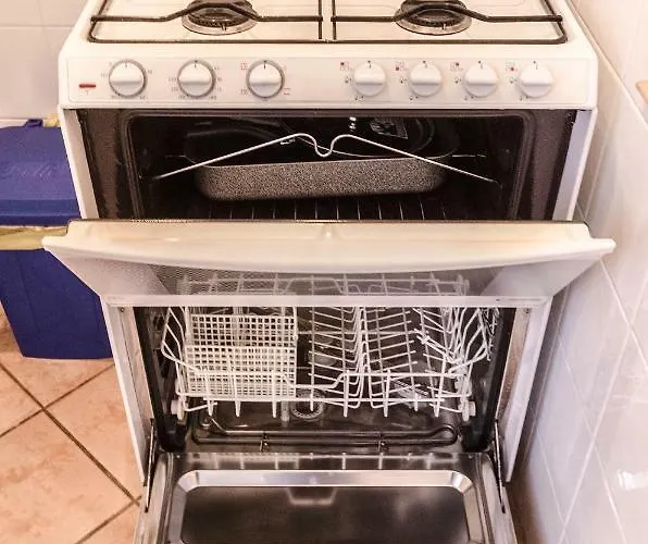 Lupari Apartment, Palazzo Storico Sotto Le Due Torri Apartmán