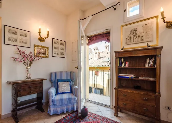 Apartmán Lupari Apartment, Palazzo Storico Sotto Le Due Torri *