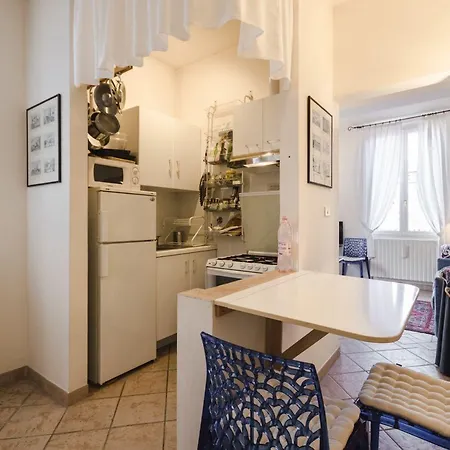 Lejlighed Lupari Apartment, Palazzo Storico Sotto Le Due Torri *