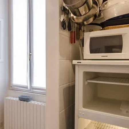 Lejlighed Lupari Apartment, Palazzo Storico Sotto Le Due Torri