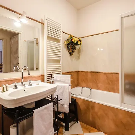 Apartmán Lupari Apartment, Palazzo Storico Sotto Le Due Torri